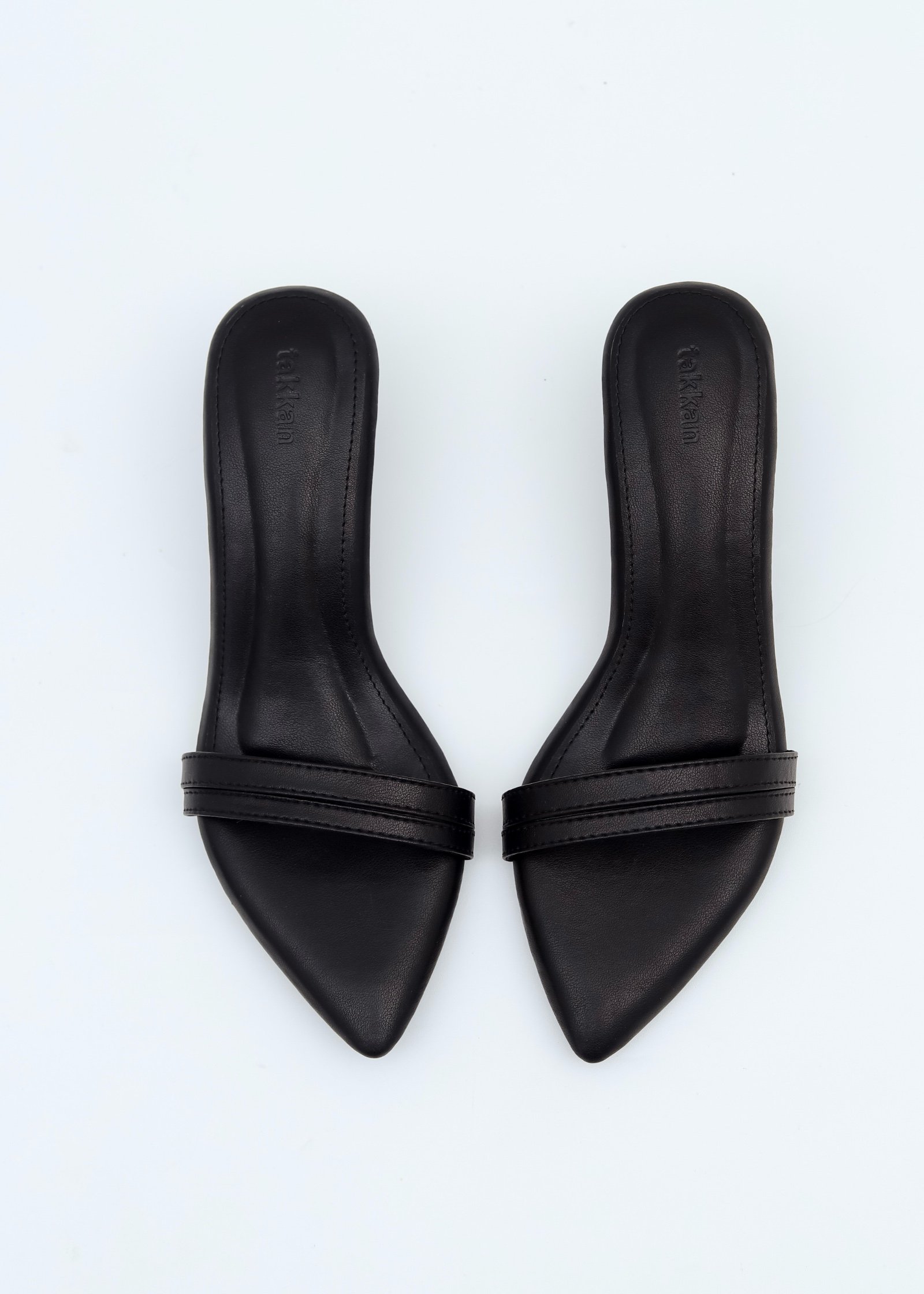 Deborah Heels in Black