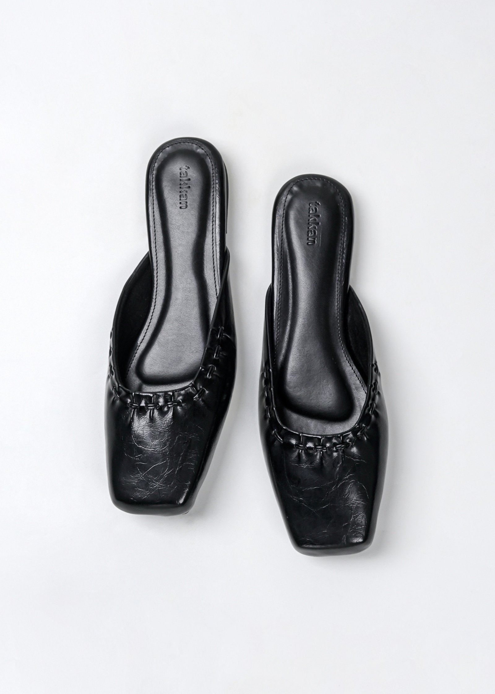 Jill Flats in Black
