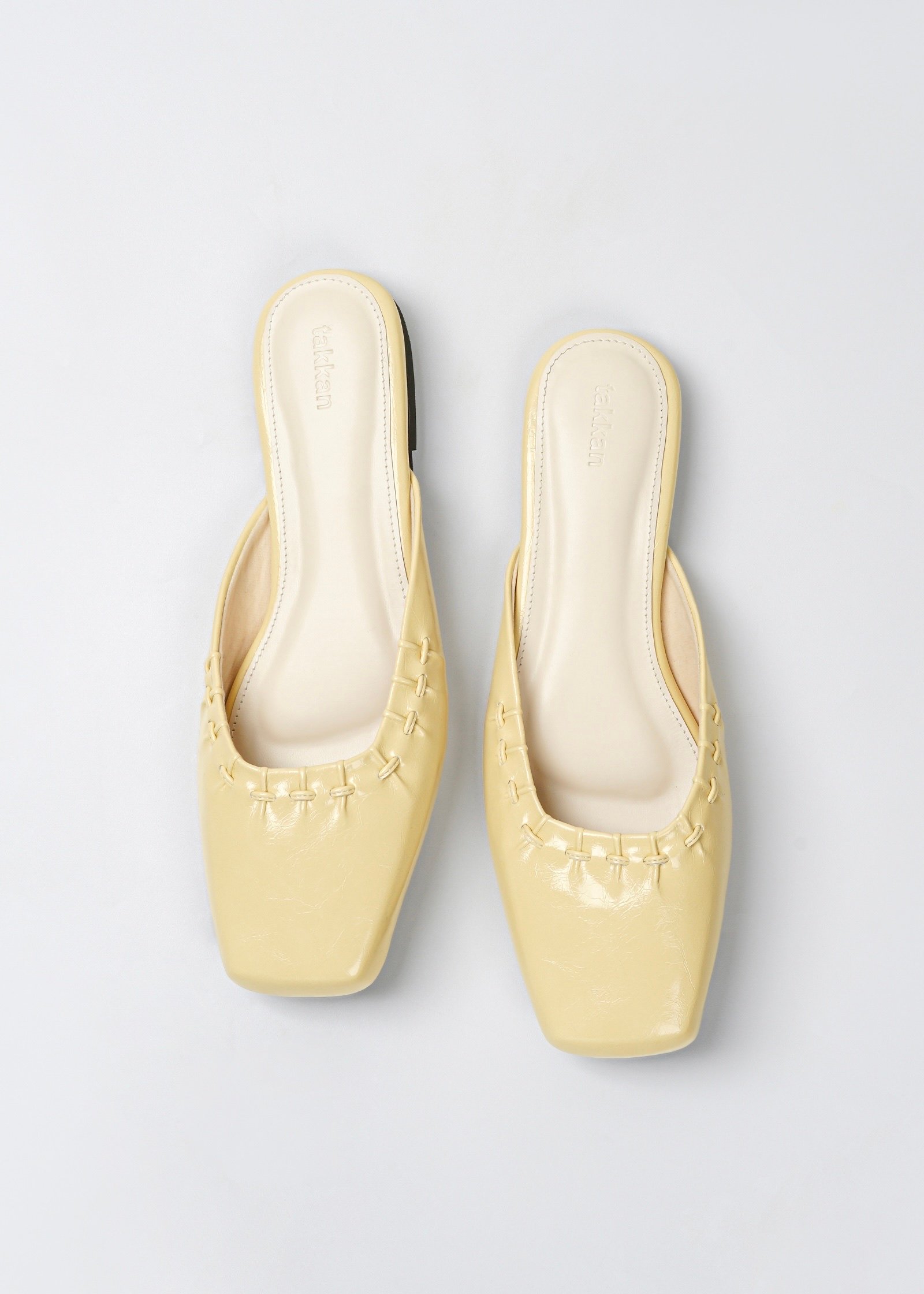 Jill Flats in Butter