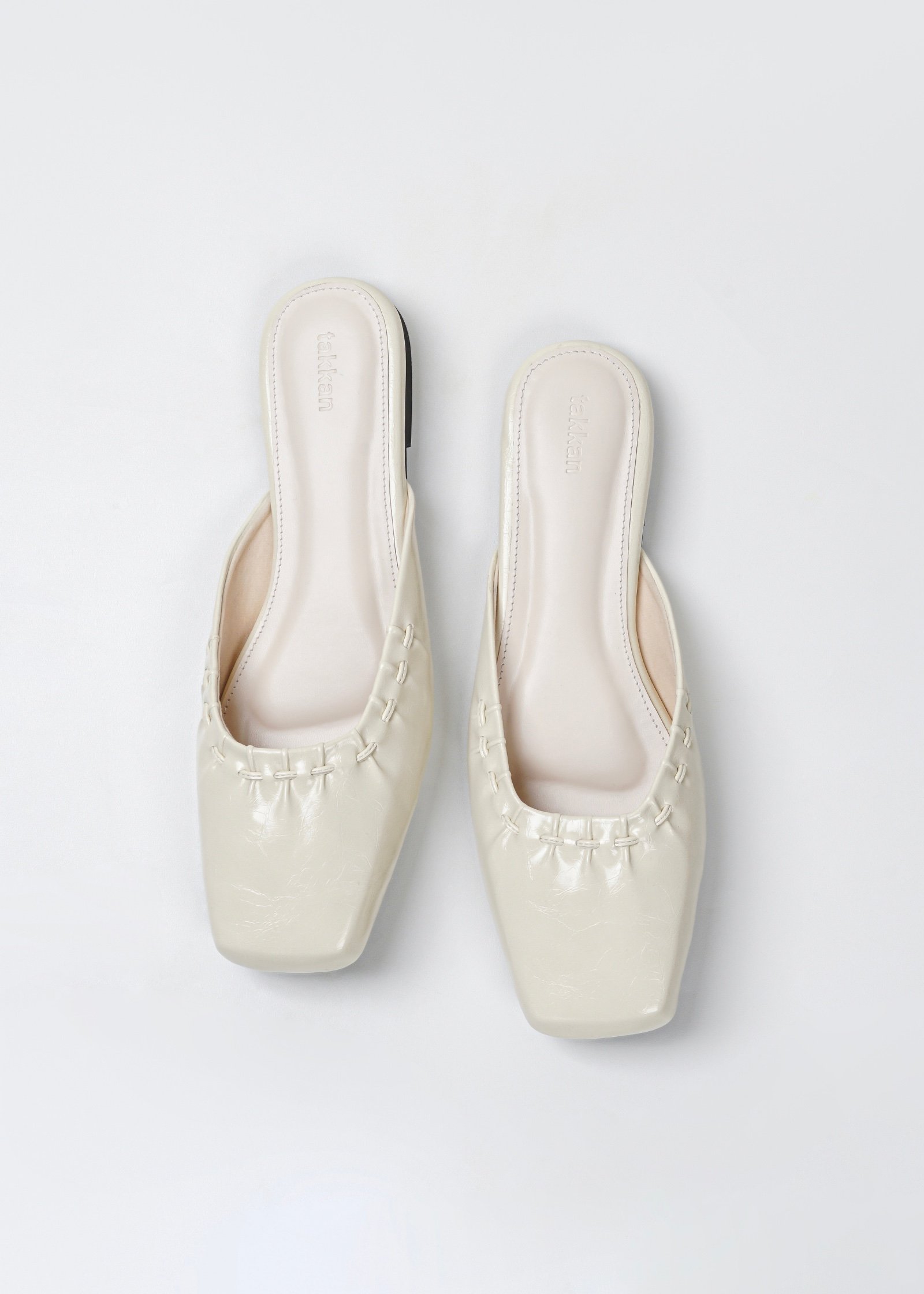 Jill Flats in Oat