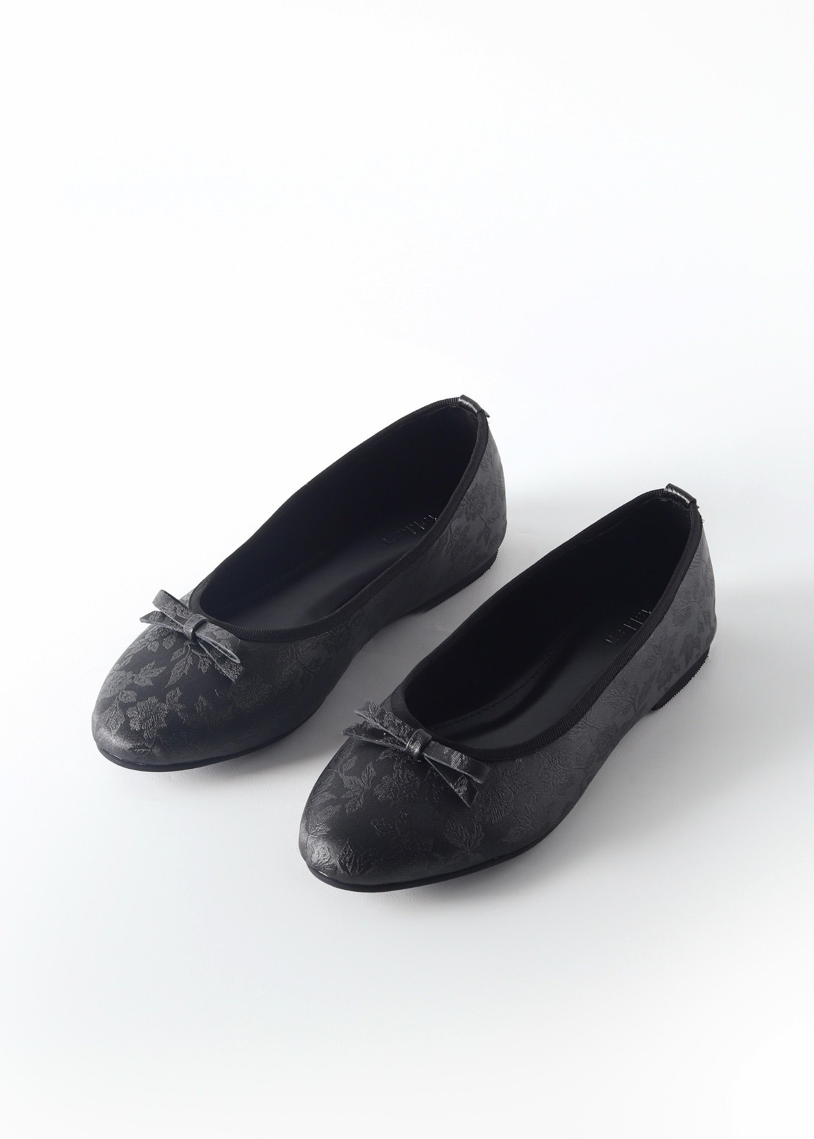 Kate Flats in Black
