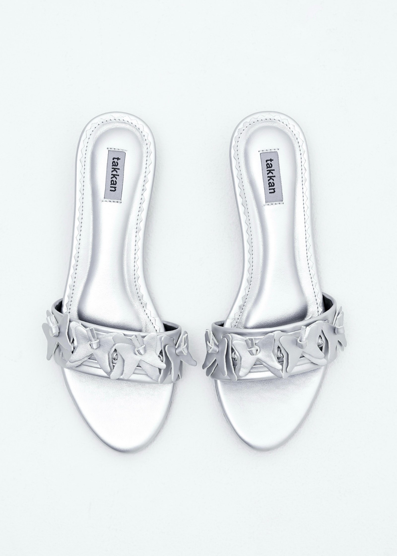 Kupu Sandals in Silver